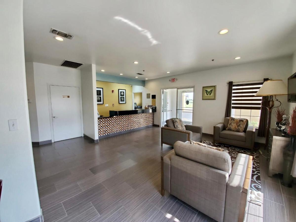 Super 8 By Wyndham Forney/East Dallas Екстер'єр фото