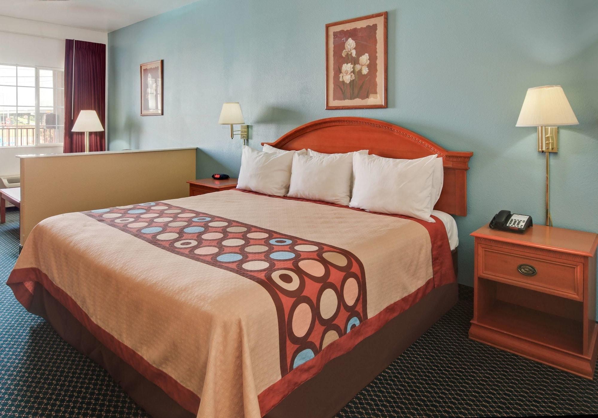 Super 8 By Wyndham Forney/East Dallas Екстер'єр фото