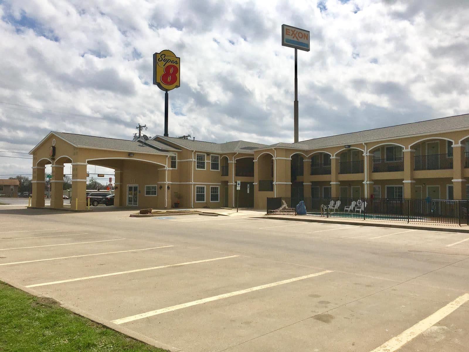 Super 8 By Wyndham Forney/East Dallas Екстер'єр фото